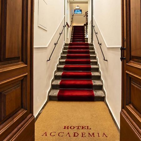 ホテル アカデミア フィレンツェ エクステリア 写真